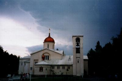 Kloster vor dem Unwetter